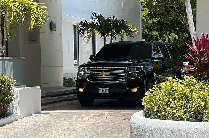 2JAYS VIP Transportation – Airport Private SUV Transfer {one way} - Is $110 a good value for your group?