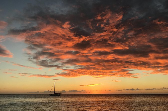 3 hour Glow Worm Sunset Cruise from Providenciales - What the $133.69 price gives you