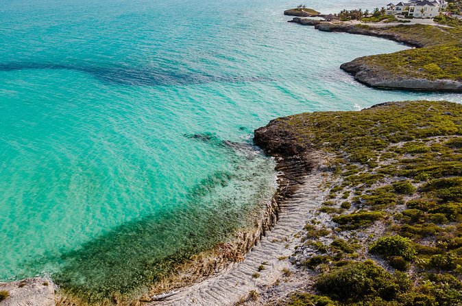 3-Hour Private Island Tour in Providenciales - Taylor Bay and a calm beach stop