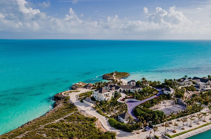 3-Hour Private Island Tour in Providenciales - Las Brisas, conch tasting, and Chalk Sound