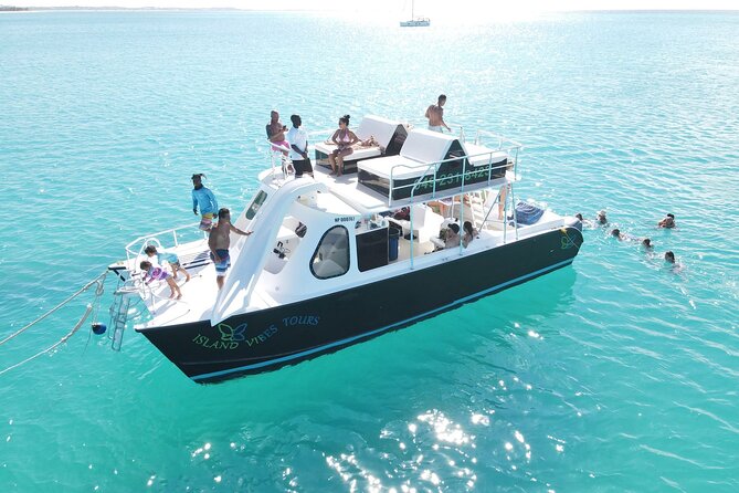 4hour Group Half Day Snorkeling Excursion in Grace Bay - At a glance: what makes this boat trip useful