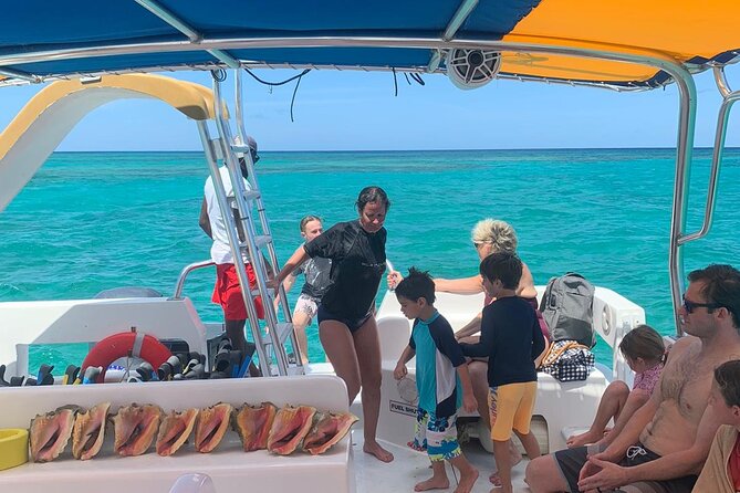 8HR Catch and Grill in Turks and Caicos Islands - Fishing for snapper, grouper, and parrot fish