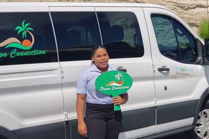 Affordable Group Airport Transfer (Round Trip) - Handling suitcases, carry-ons, and oversized gear