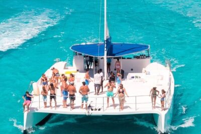 All Day Adventure with a Beach BBQ Feast from Providenciales