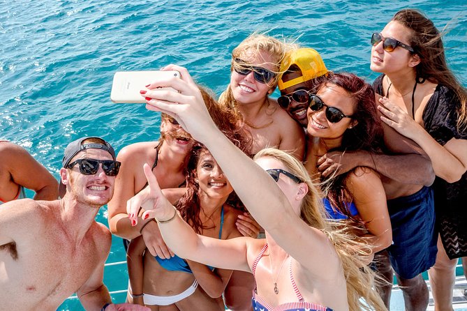 Family Catamaran & Snorkeling Cruise Turks & Caicos - What the crew adds to the day