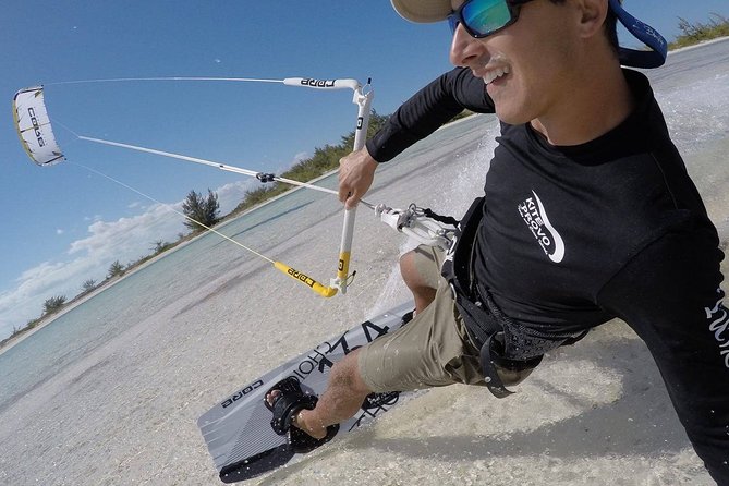 Fast-Track Kiteboarding Camp: Best for Beginners - From beach lesson to first waterstart