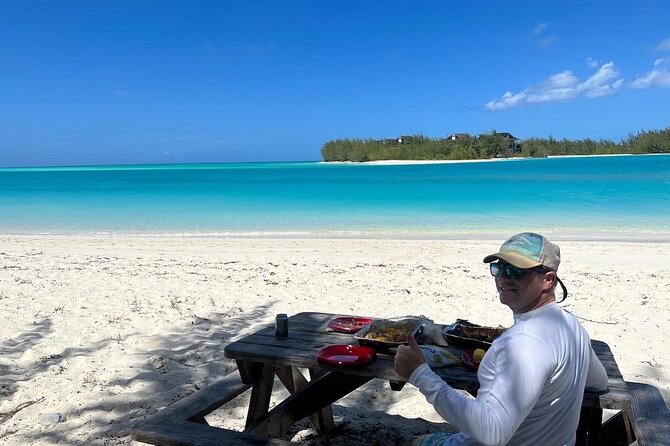 Full-Day Private Cruise in Turks and Caicos with Lunch - A full day on the water from Providenciales