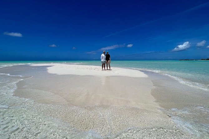 Full-Day Private Cruise in Turks and Caicos with Lunch - Fort George Cay, Sand Cay, and the beach BBQ