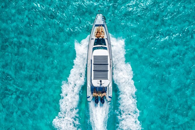Full-day Private Tour in Turks and Caicos in a Luxury Axopar - What the Axopar 37 adds to the experience