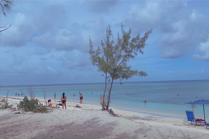 Fun day at Private Beach Bar&Grill/Grand Turk - A quick look at Grand Turk’s museum