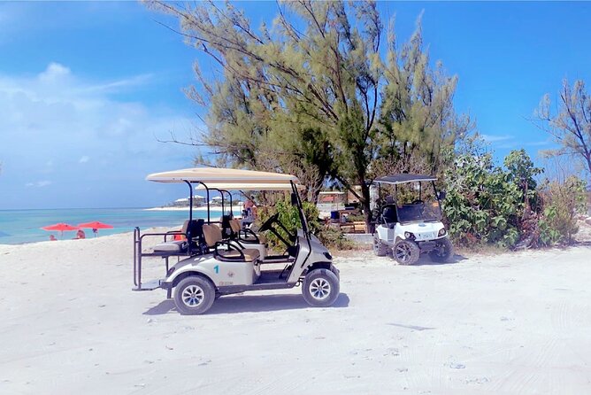 Fun day at Private Beach Bar&Grill/Grand Turk - A guided kayak outing with family or friends