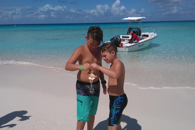 Gibbs Cay Stingray and Conch Dive Adventure - What the $103 price covers