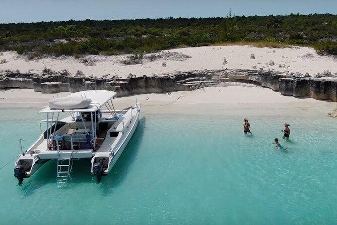 Half Day Private Charter of the Caicos Cays - Choosing Your Four-Hour Route