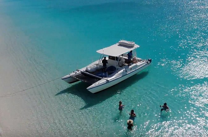 Half Day Private Charter of the Caicos Cays - Snorkeling Along the Barrier Reef