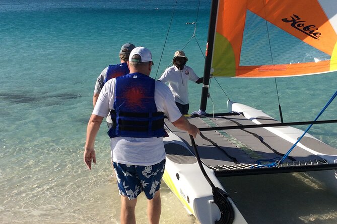 Hobie Cat Sailing Lesson - A first sailing lesson on Grace Bay