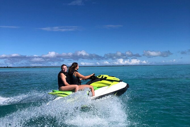 Island Hopper Adventure in Providenciales - A fast way to see Providenciales from the water