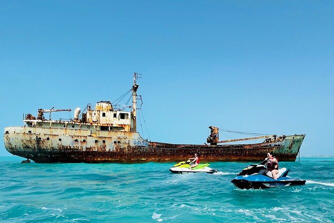 Island Hopper Adventure in Providenciales - Half Moon Bay and the sandbar between the cays
