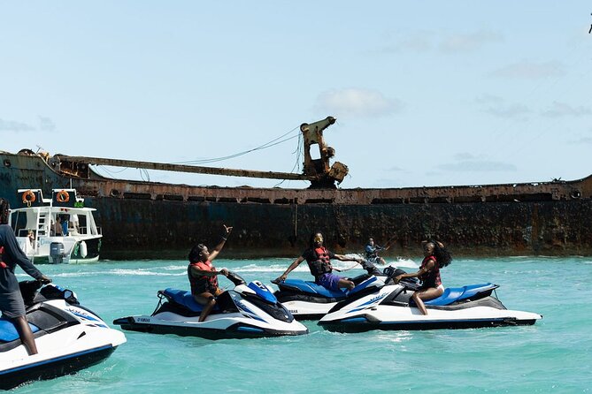 Jet Ski Adventure in Crystal Waters of Turks and Caicos - How to plan your hour at South Bank Marina