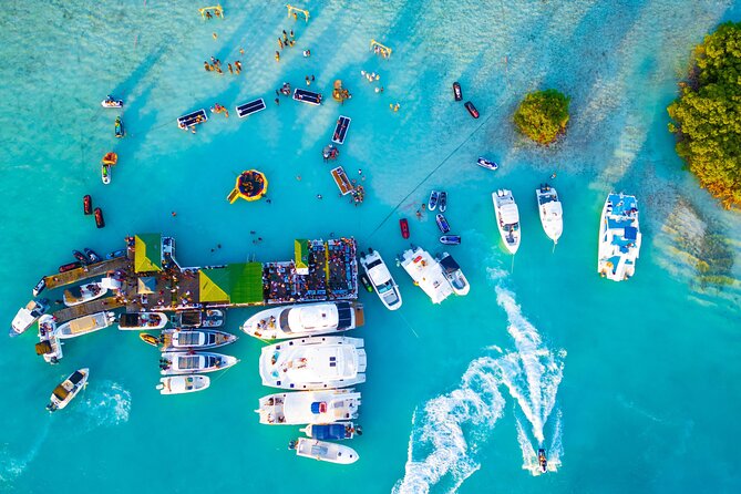 Noahs Ark Catamaran Trip - Arriving at Noah’s Ark floating beach club