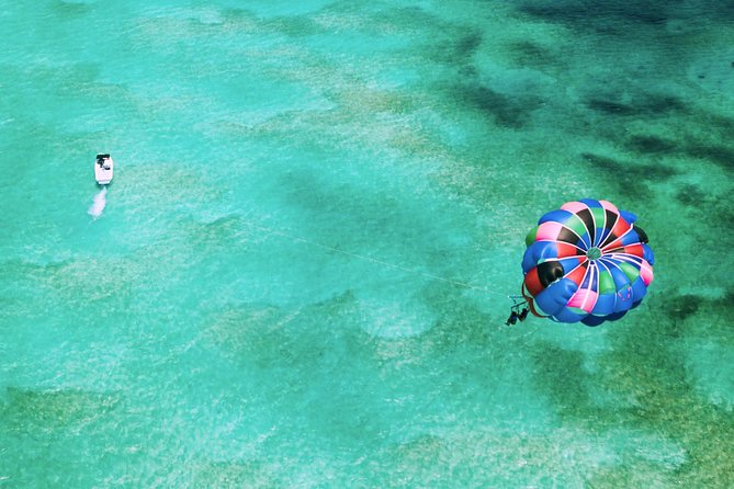 Parasailing Adventure from Providenciales in Turks and Caicos - What happens at the Grace Bay pickup