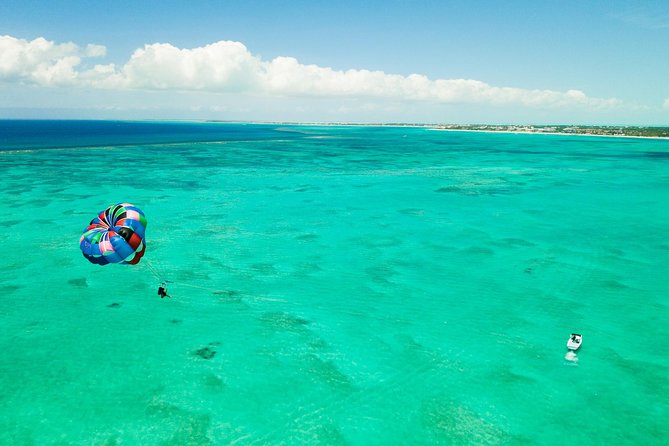 Parasailing Adventure from Providenciales in Turks and Caicos - Clothing, sun, and practical preparation