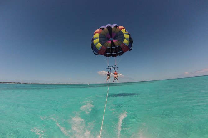 Parasailing Grand Turk - Six to eight minutes in the sky