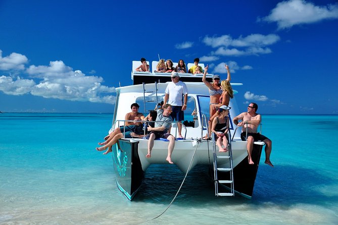 Private 4 Hour Power Catamaran Excursion in Grace Bay - A private start from Grace Bay