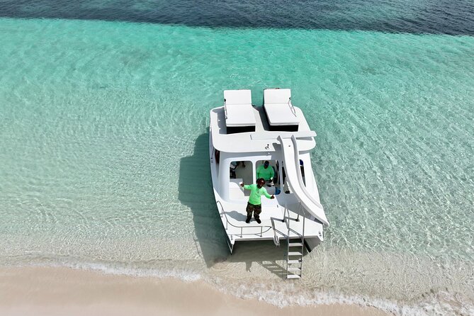Private 4 Hour Power Catamaran Excursion in Grace Bay - The open water around Providenciales