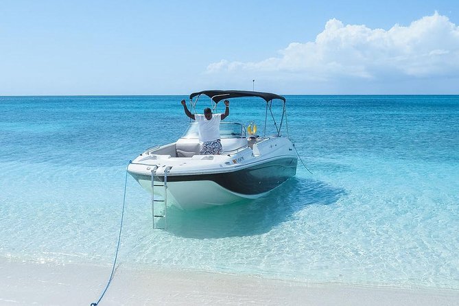 Private Boat Tours to outer islands, snacks drinks- snorkel- cruise! - Leaving Providenciales for the outer cays