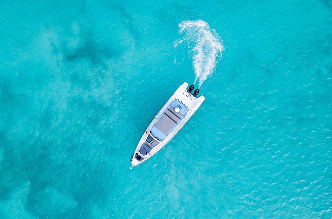 Private Half Day Luxury Snorkeling Charter - A luxury boat with practical comforts