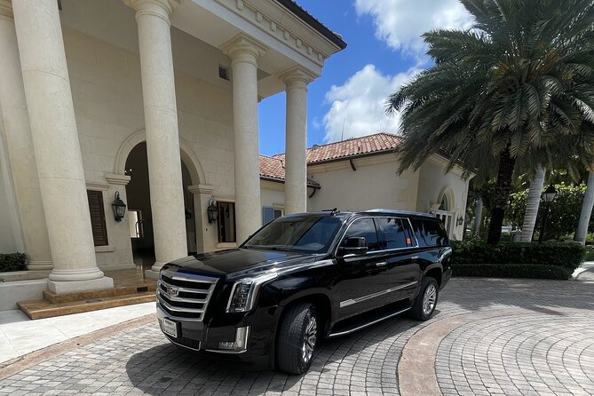 Private Luxury Airport Transportation RoundTrip - A Private Arrival Instead of a Shared Shuttle