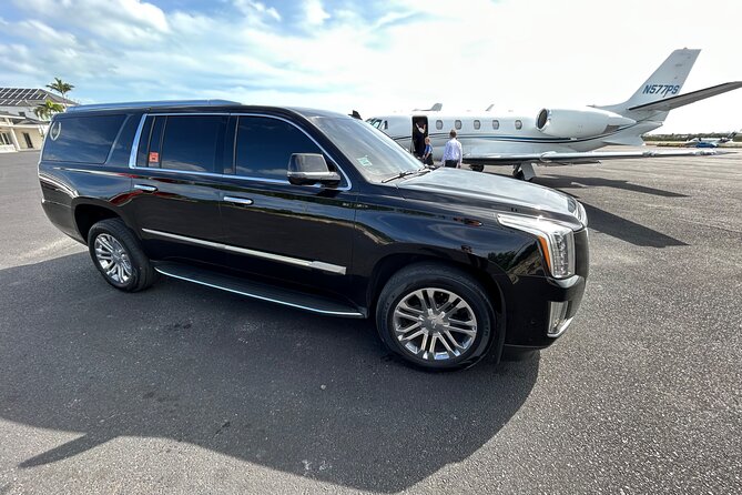 Private Luxury Airport Transportation RoundTrip - Who Gets the Best Value