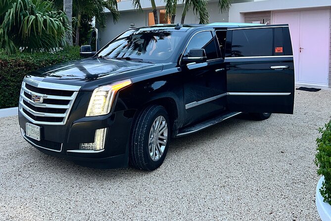Private Luxury Airport Transportation RoundTrip - The Return Ride Is the Practical Half