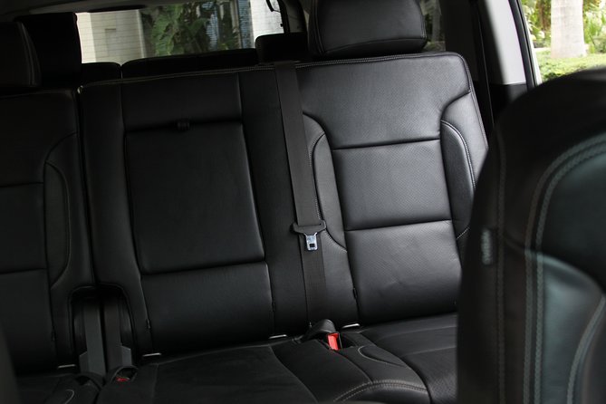 Private Luxury SUV Airport Transfer (Round-Trip) - How the $210 price works for your group