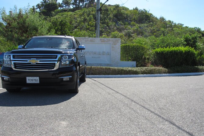 Private Luxury SUV Transfer Providenciales Airport (ONE WAY) - The SUV Ride to Your Resort or Villa