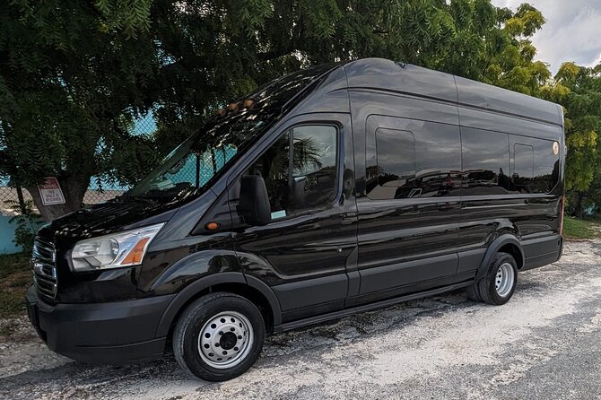 Private Luxury Transfer to/from Airport Turks and Caicos - Departure pickup and the two-hour rule