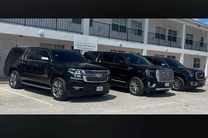 Private Roundtrip Transportation in Providenciales - A clean, quiet SUV for the airport run