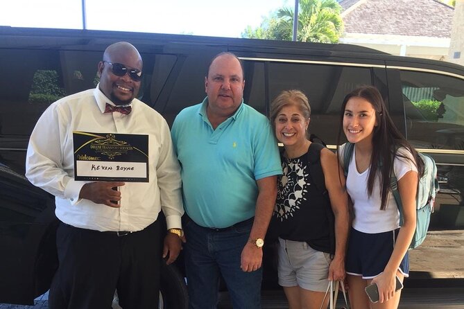 Private SUV Service (Airport-One Way) - Room for six people, bags, and family gear