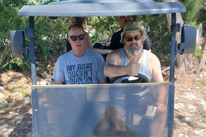 PRJ Golf cart rental in Grand Turk - Heading north to Grand Turk Lighthouse