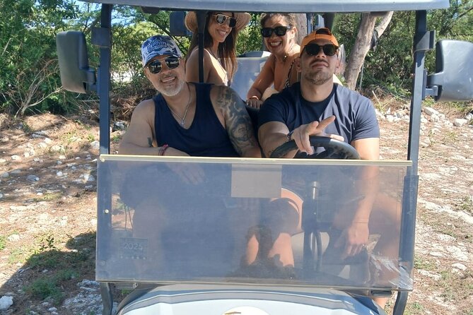 PRJ Golf cart rental in Grand Turk - Fuel, speed, and cart condition