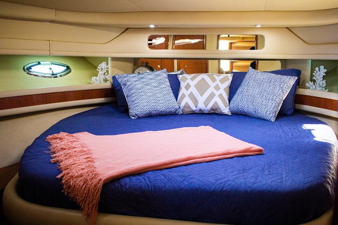 Sunset Dinner Cruise Private Group - What the crew adds to the evening