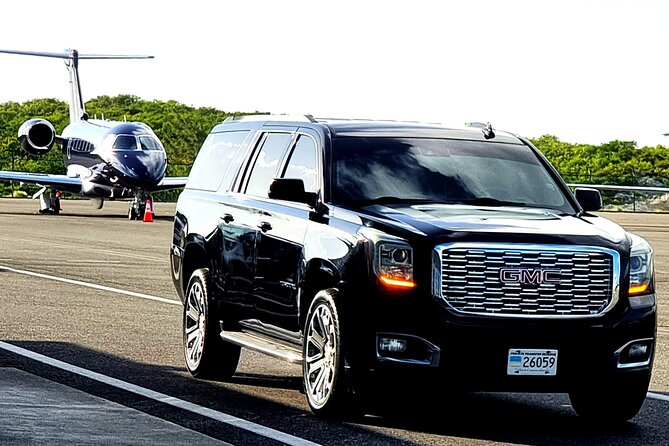 Turks and Caicos: Private ROUND-TRIP Airport Transfer - Door-to-door service for hotels and villas